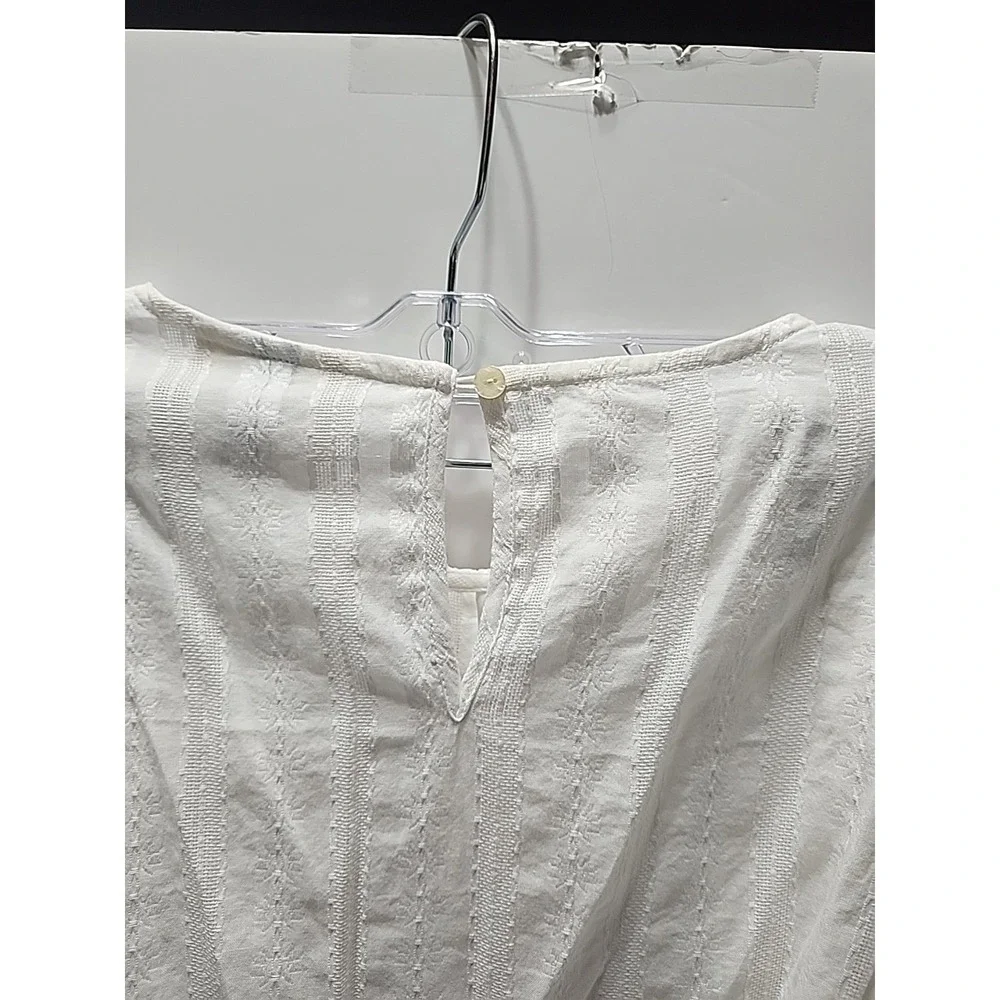 Universal Thread Top Medium Womens Ruffles - Picture 6 of 10
